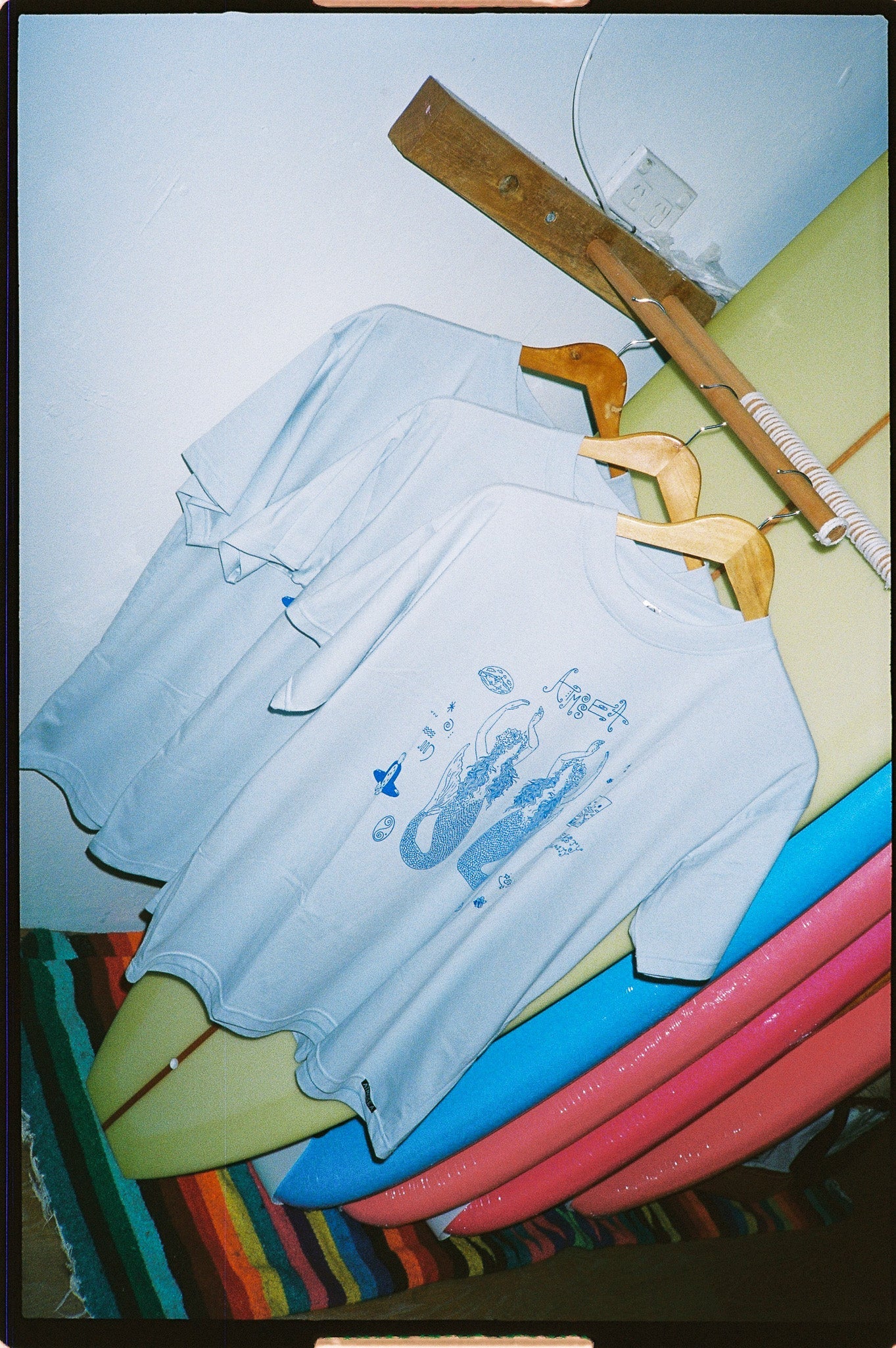 Artist Tee - Hood of Stars Tee - Easty Beasty x Atmostea Collab - Atmosea