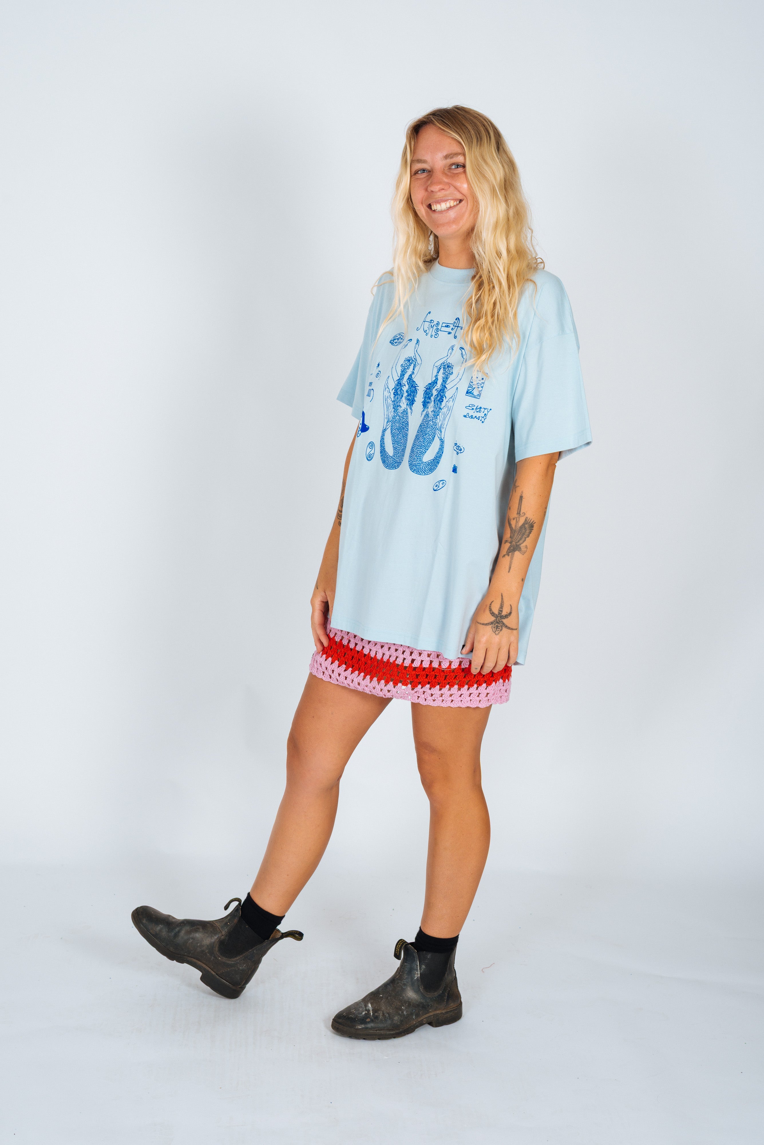 Artist Tee - Hood of Stars Tee - Easty Beasty x Atmostea Collab - Atmosea