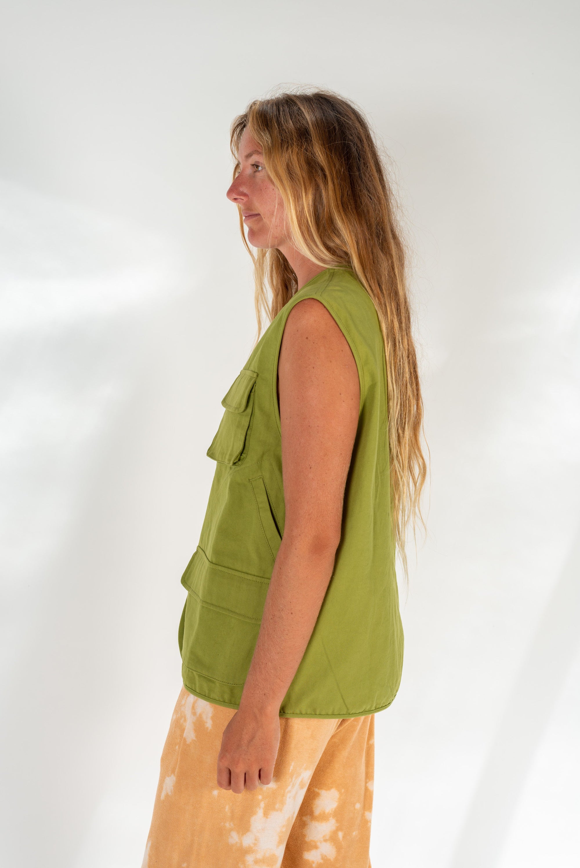 Fishing Vest in Army Green - Atmosea