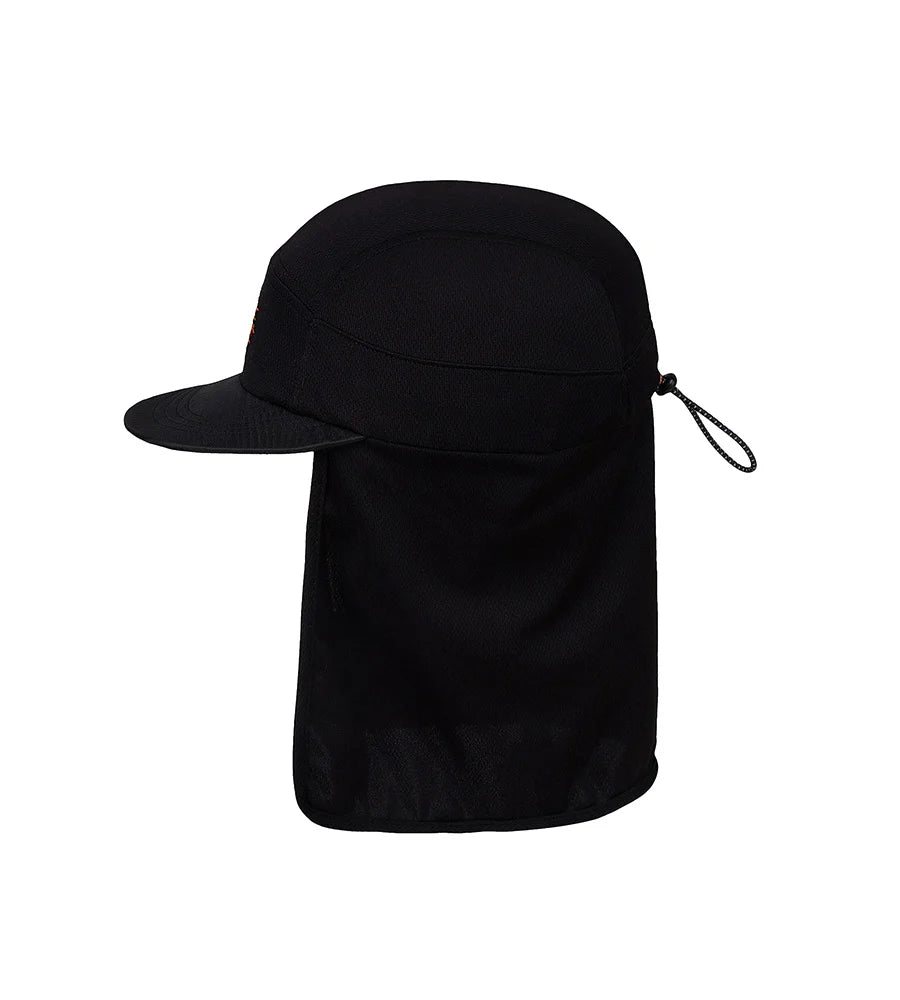 FLAPBACK BLACK - Wild Things