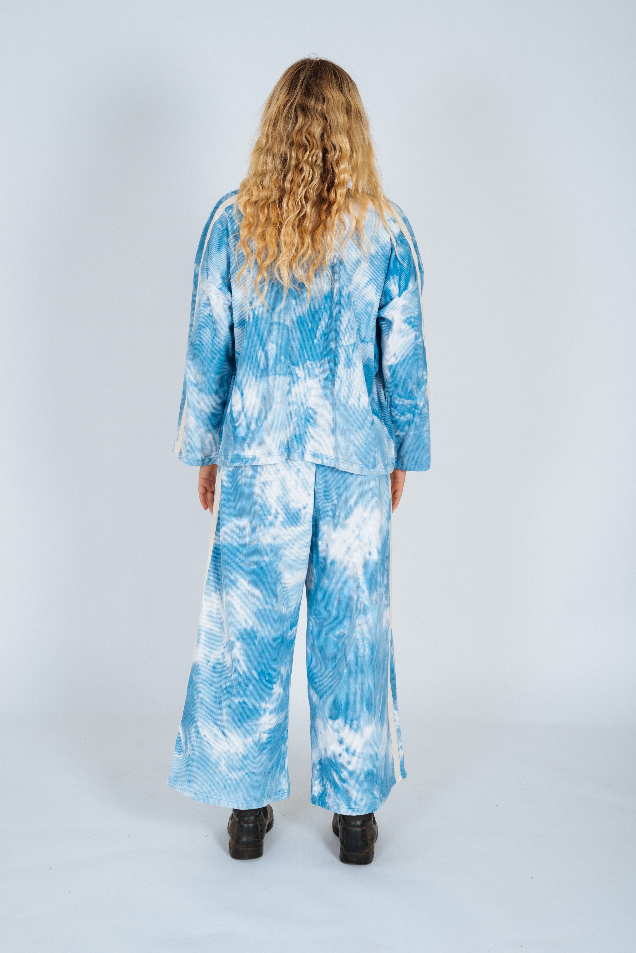 Lounge Long Sleeve Tee in Cloud Tie Dye - Atmosea